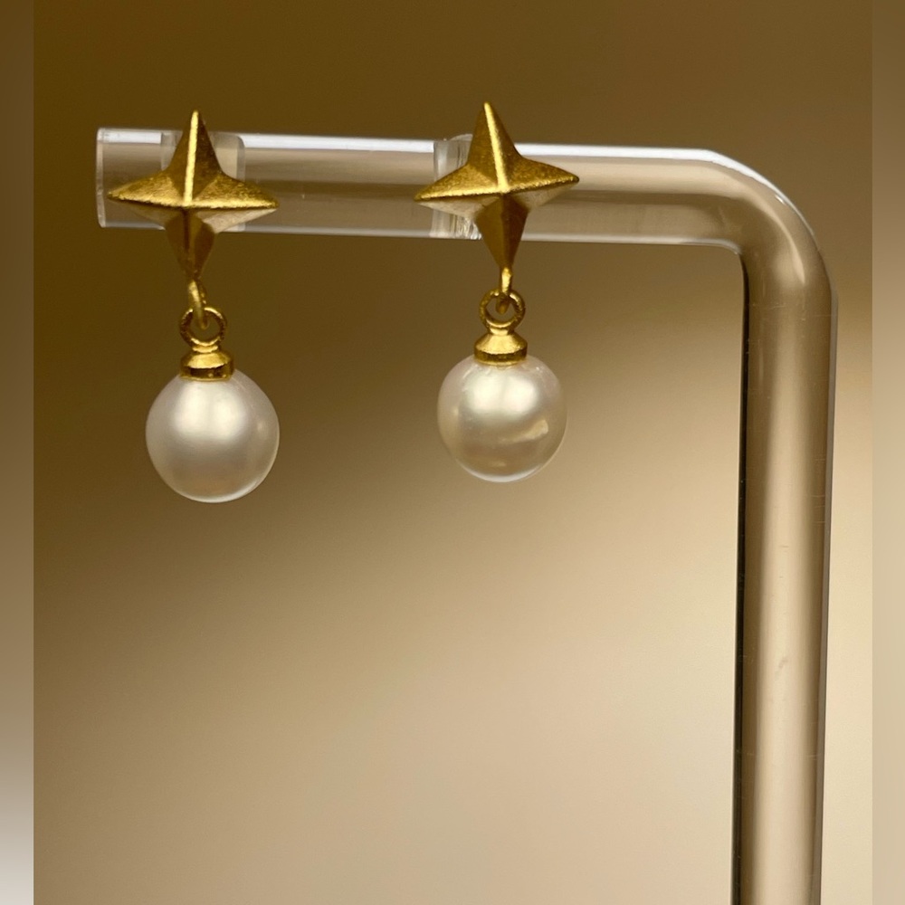 Freshwater Pearl Dangle Earrings with Gold Star
